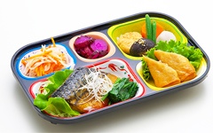 かかし亭の宅配弁当 サバの味噌煮