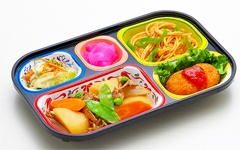 かかし亭の宅配弁当 田舎風肉じゃが